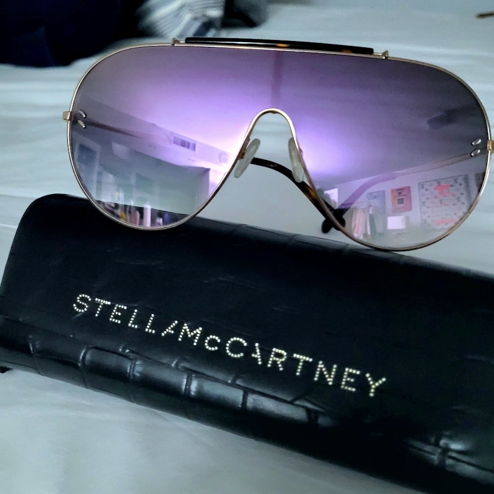 Stella McCartney Purple Aviators w/Case